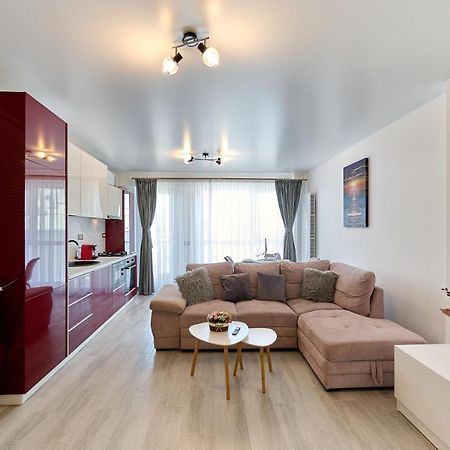 Palmas - Pool By N10 Apartment Navodari Exterior photo