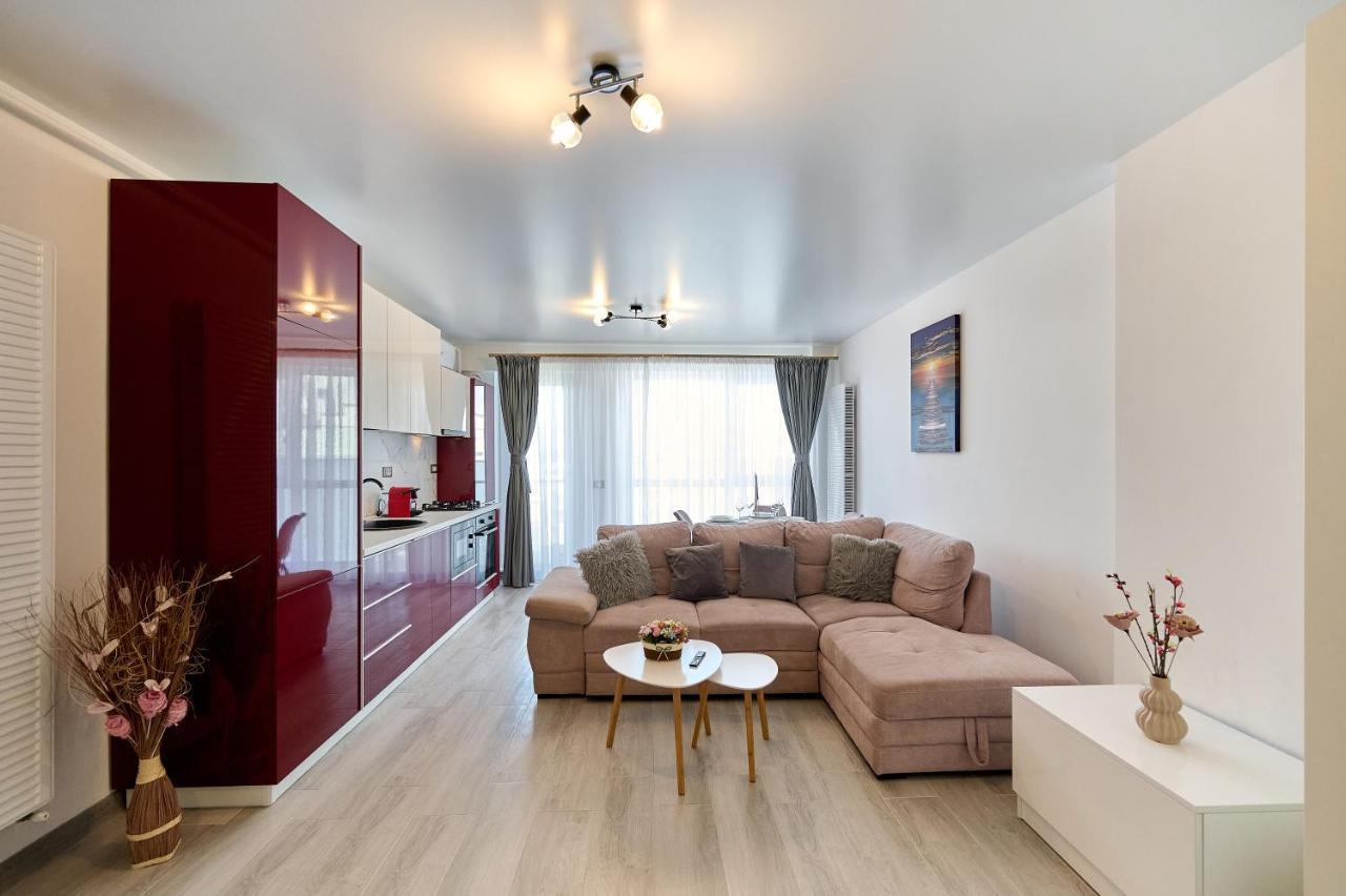 Palmas - Pool By N10 Apartment Navodari Exterior photo