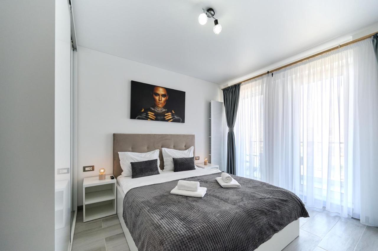Palmas - Pool By N10 Apartment Navodari Exterior photo